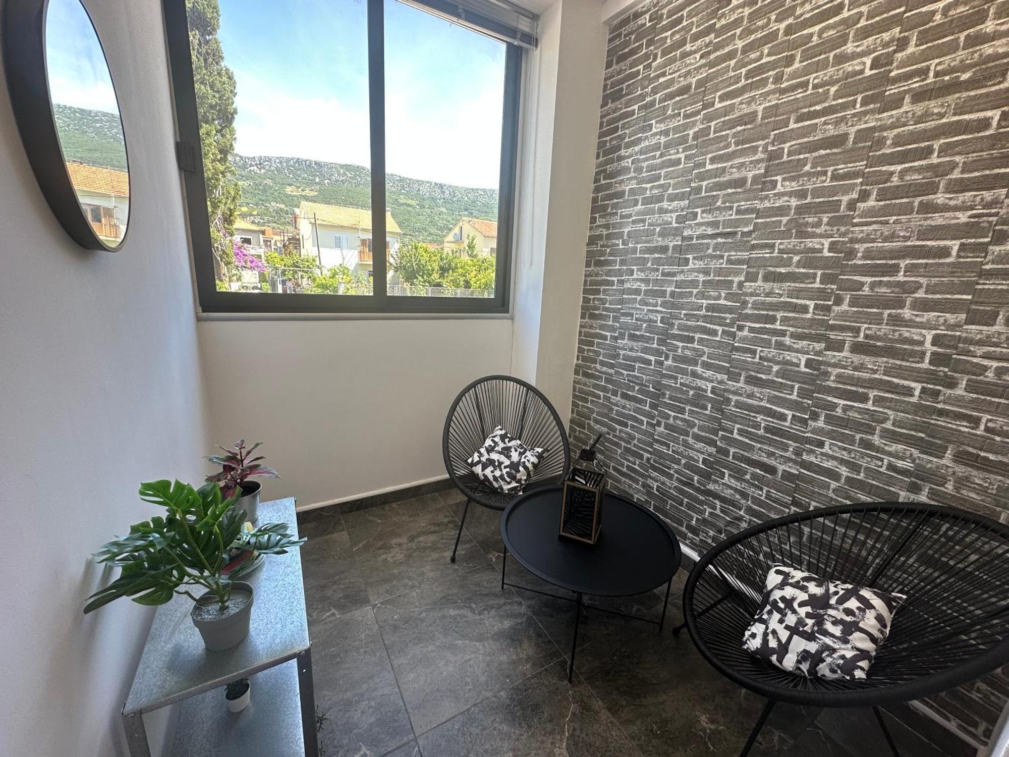 Apartments Ena Kaštela Eksteriør bilde